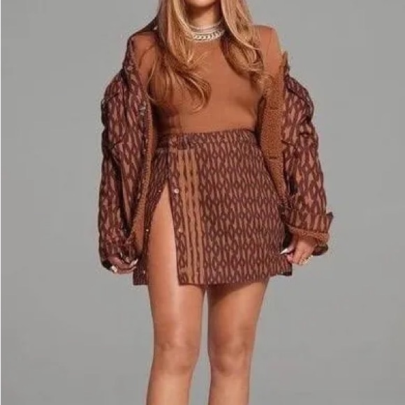 BEYONCE IVY PARK BROWN SKIRT